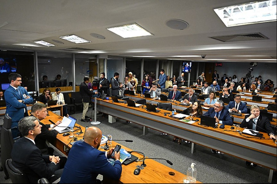 CPMI do INSS termina sem relatório após rejeição de parecer e embate ...